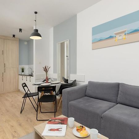Wola Pet-Friendly Apartments With Ac Slawinska By Noclegi Renters Warsaw Exterior photo