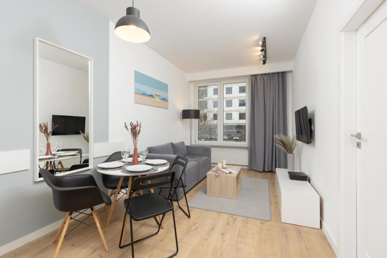 Wola Pet-Friendly Apartments With Ac Slawinska By Noclegi Renters Warsaw Exterior photo