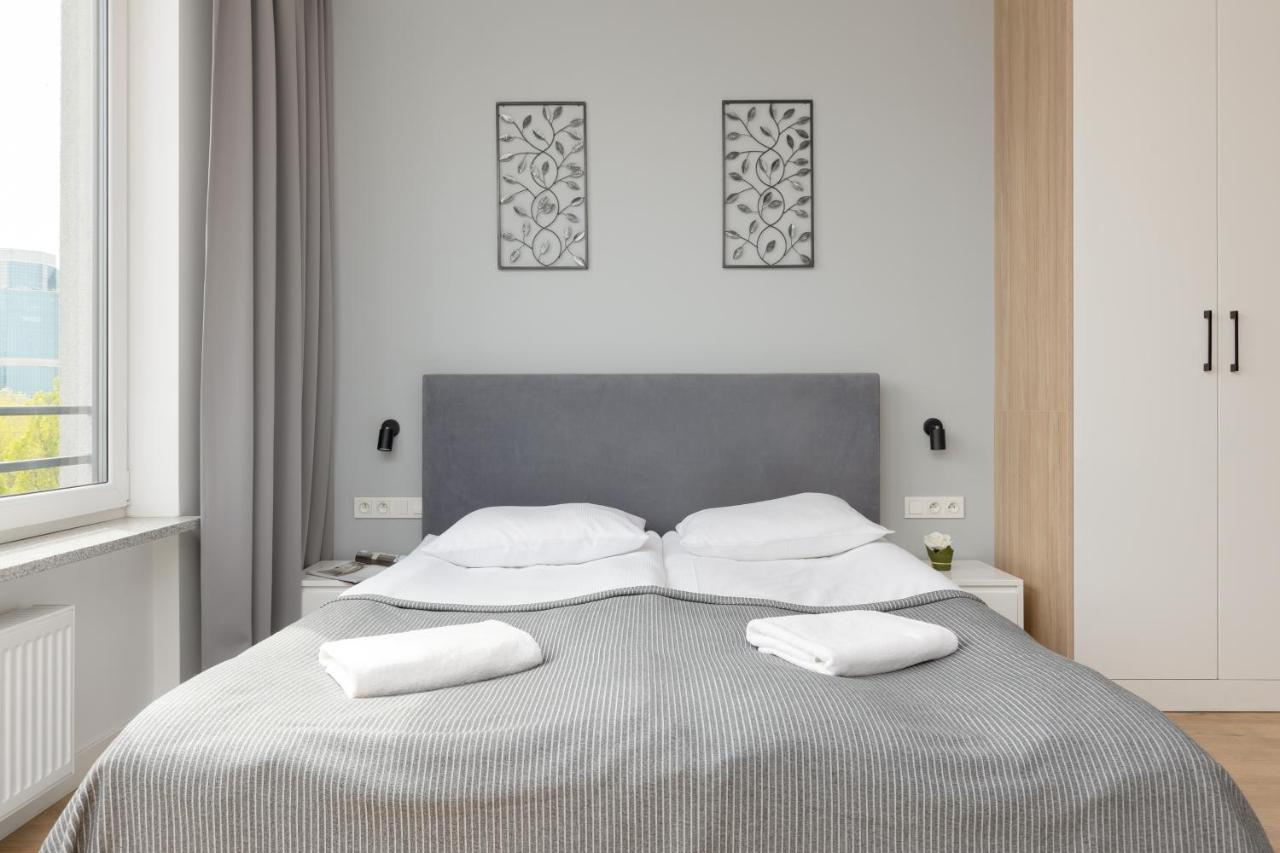 Wola Pet-Friendly Apartments With Ac Slawinska By Noclegi Renters Warsaw Exterior photo
